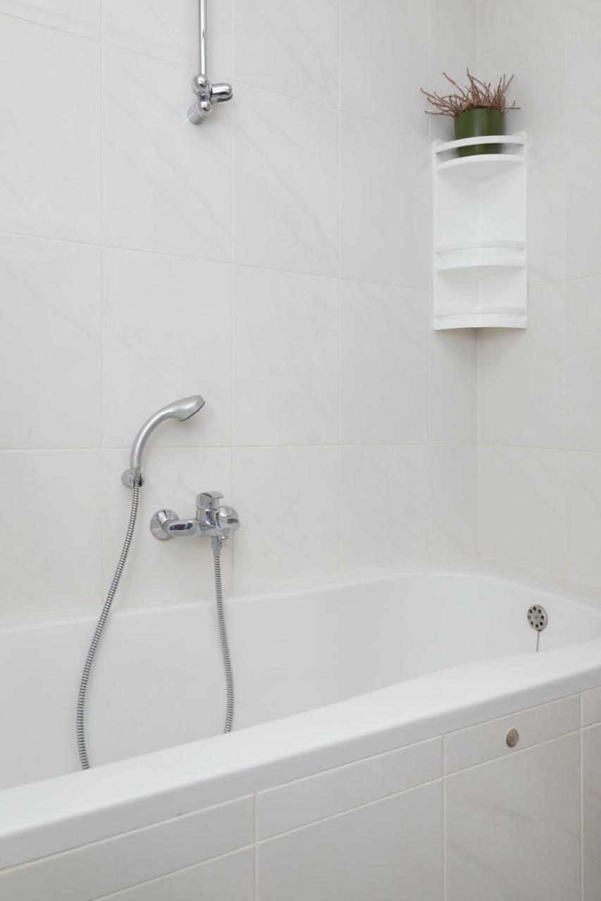 Cute And Sunny Studio In Zagreb With Balcony & Free Parking Eksteriør billede