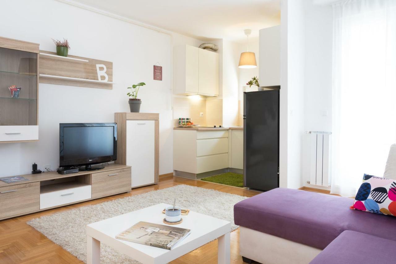 Cute And Sunny Studio In Zagreb With Balcony & Free Parking Eksteriør billede