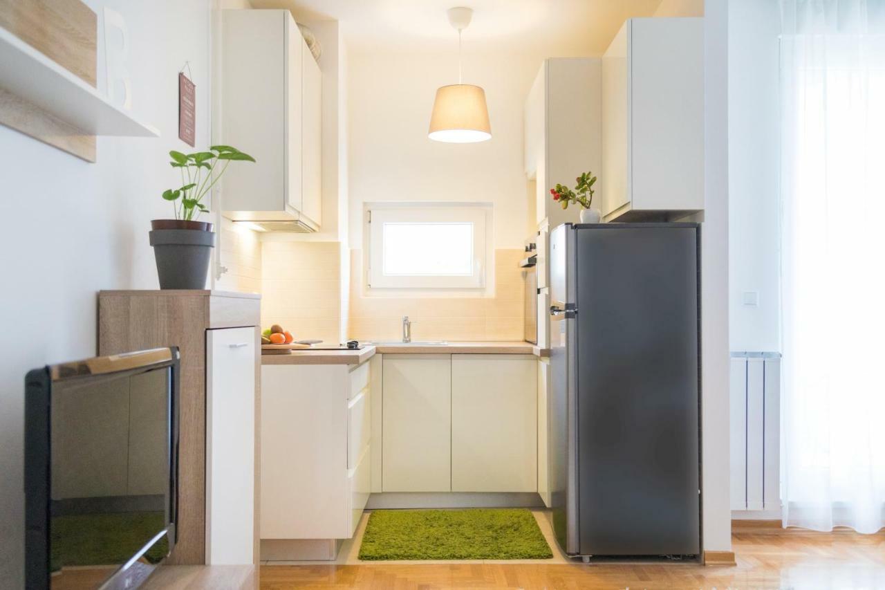 Cute And Sunny Studio In Zagreb With Balcony & Free Parking Eksteriør billede