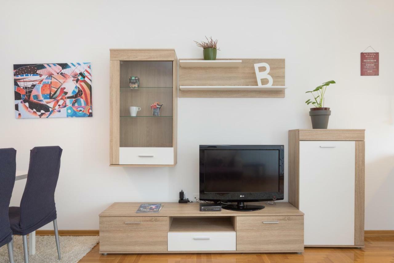 Cute And Sunny Studio In Zagreb With Balcony & Free Parking Eksteriør billede
